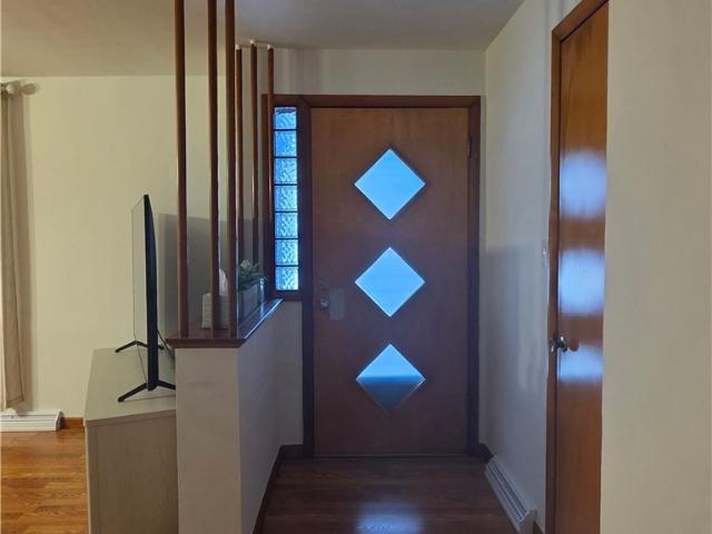 House for sale in Oneida, New York