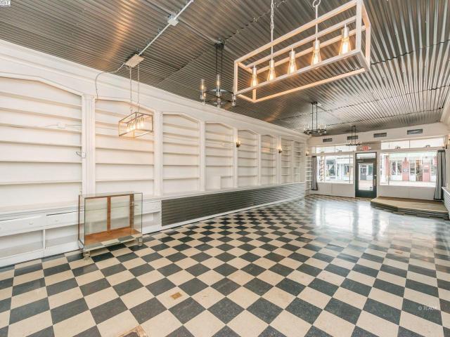 Property for sale in Weaverville, California