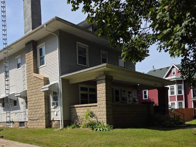 House for sale in Iowa Falls, Iowa