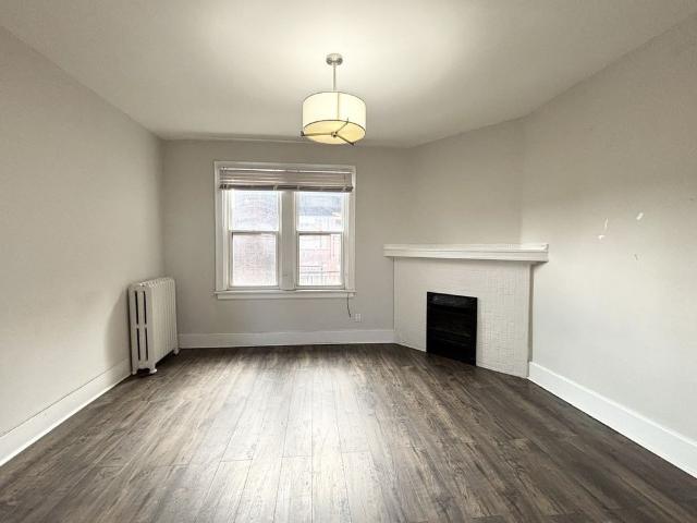 Apartment for rent in Gibson, Hamilton