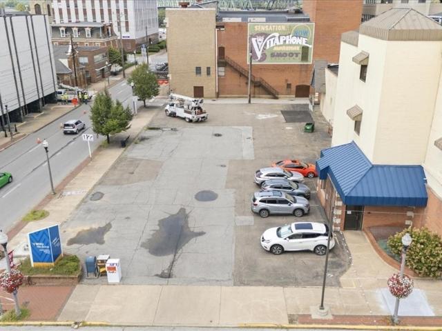 Commercial for sale in Parkersburg, West Virginia