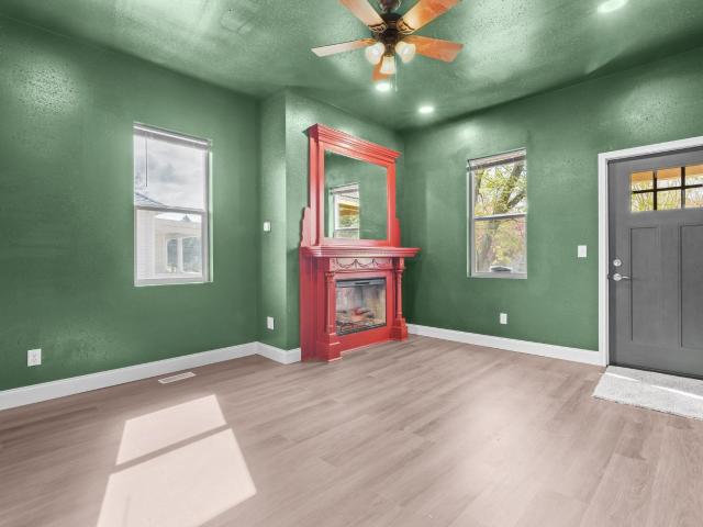 House for sale in Juneau, Wisconsin