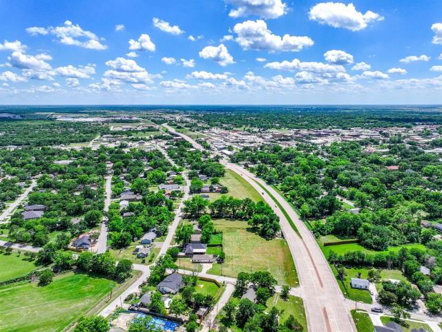 Commercial for sale in Terrell