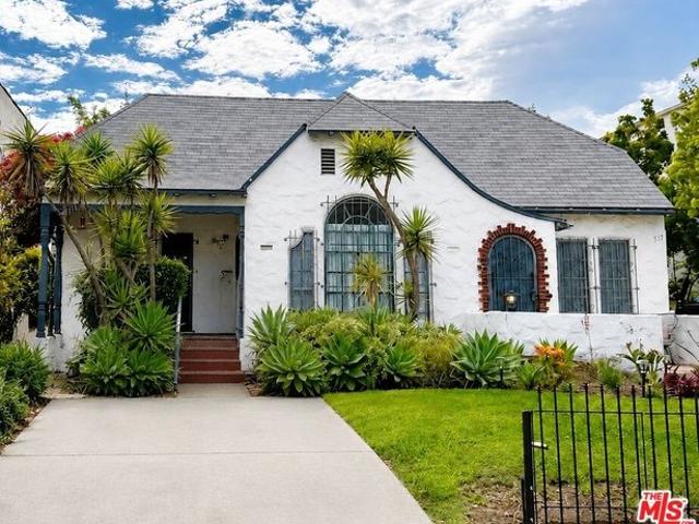 House for sale in Canoga Park, California