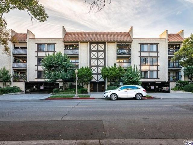 Condo for sale in Glendale, California