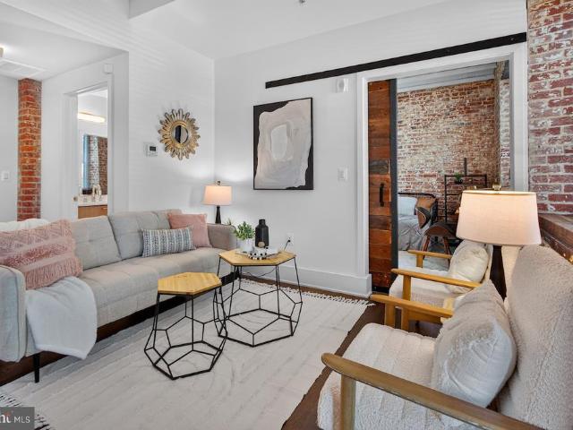 Condo for sale in Jefferson Houston, Alexandria
