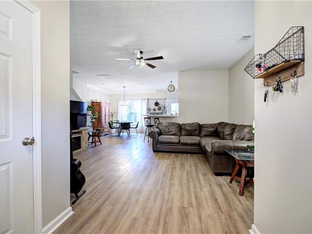 Townhouse for sale in Acworth, Cherokee County