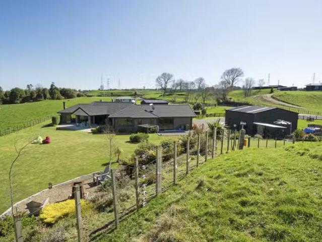 House for sale in Bay Of Plenty