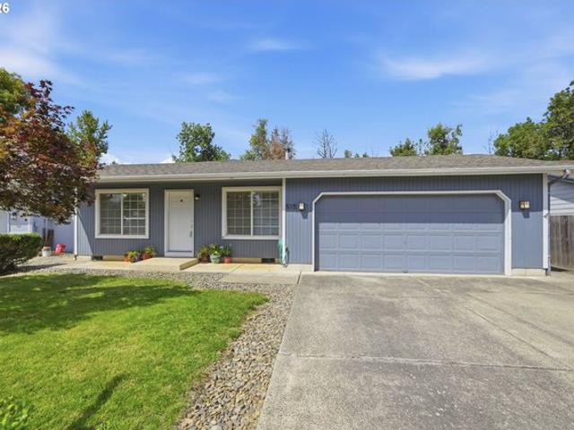 House for sale in Oregonia