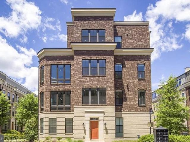 Condo for sale in Oxon Hill, Maryland