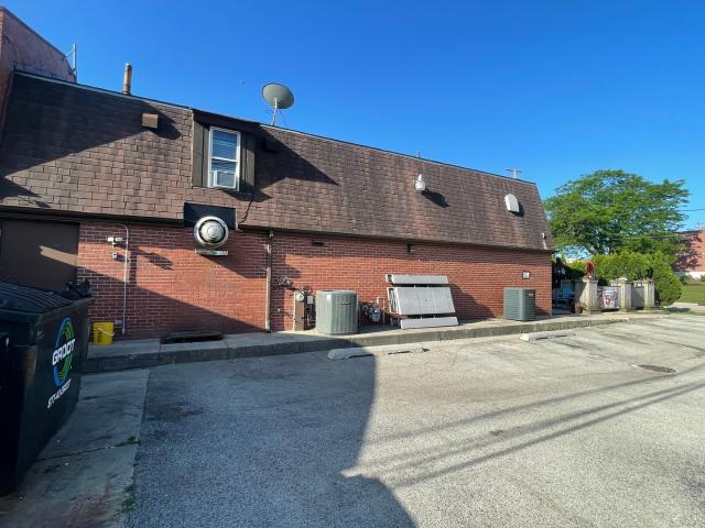 Commercial for sale in Creamery Corners, Lake Bluff