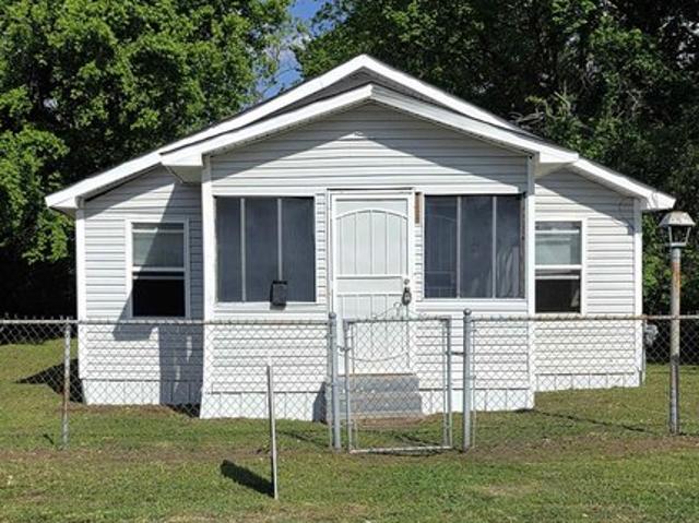 House for sale in Ark
