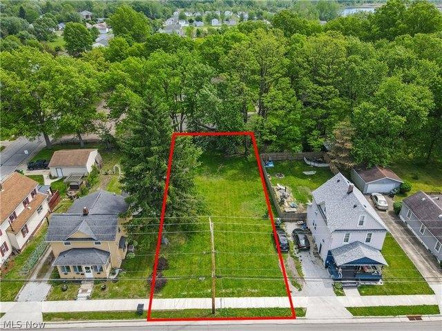 Land for sale in Summit, Ohio