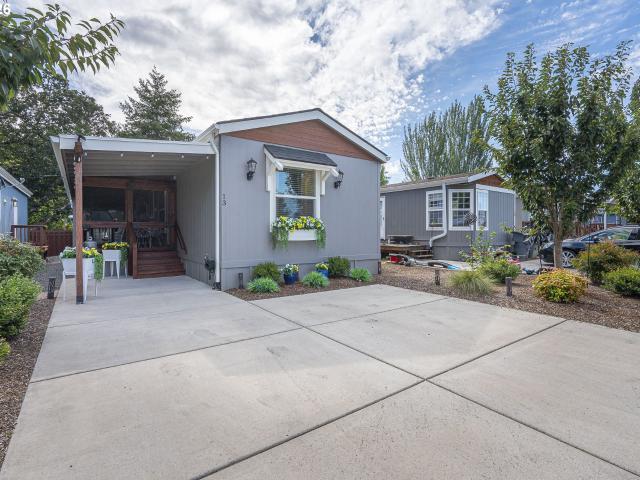 House for sale in Oregonia