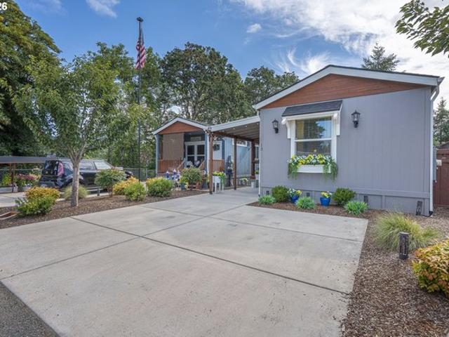 House for sale in Oregonia