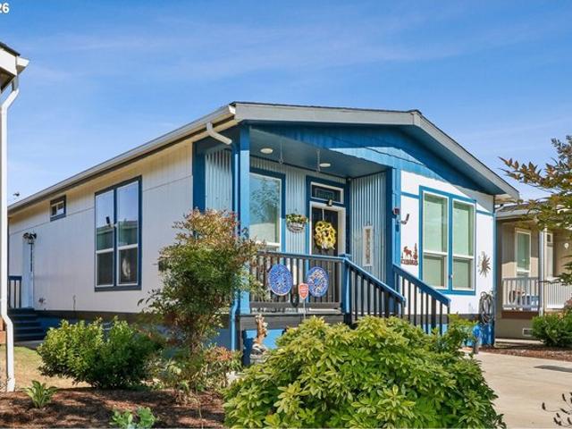 House for sale in Oregonia