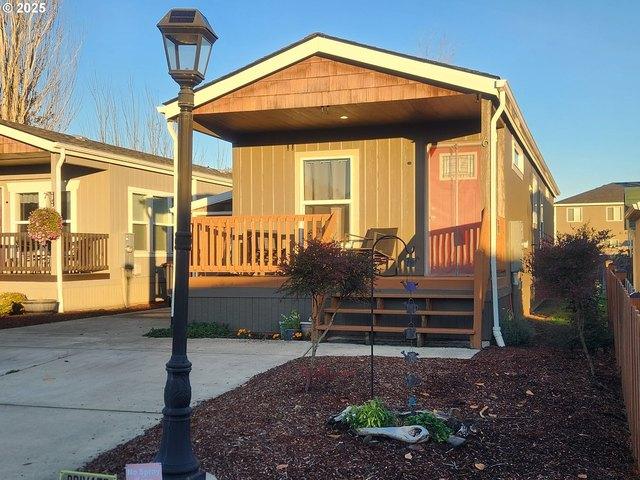 House for sale in Oregonia