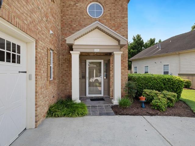 Condo for sale in Virginia