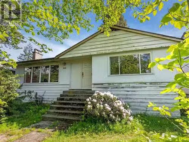 House for sale in Westview, North Vancouver