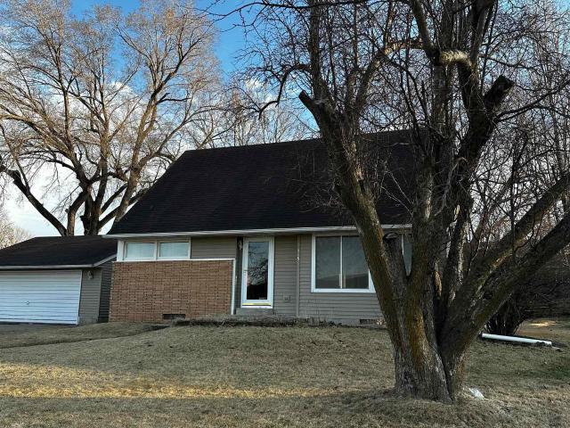 House for sale in Brooklyn, Iowa