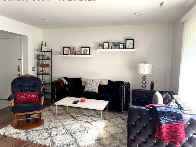 Condo for sale in Brandon Chase, Howell