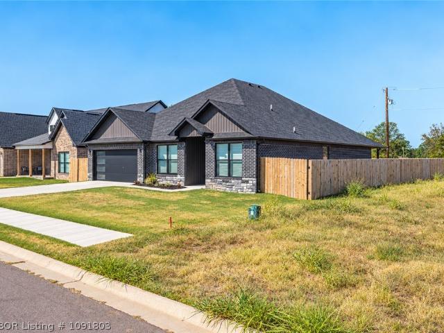 House for sale in Ark