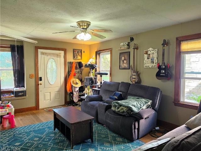 House for sale in Belpre, Washington County