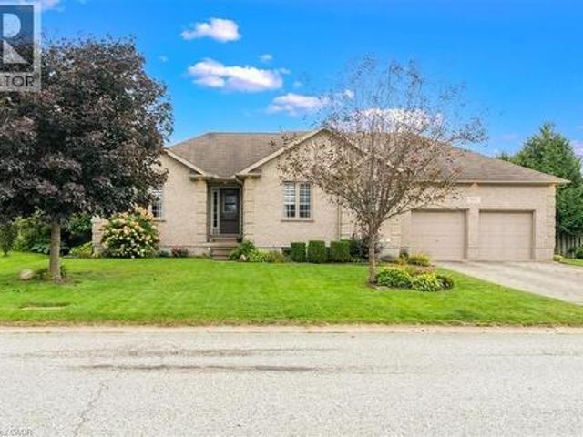House for sale in Strathroy-caradoc, Ontario