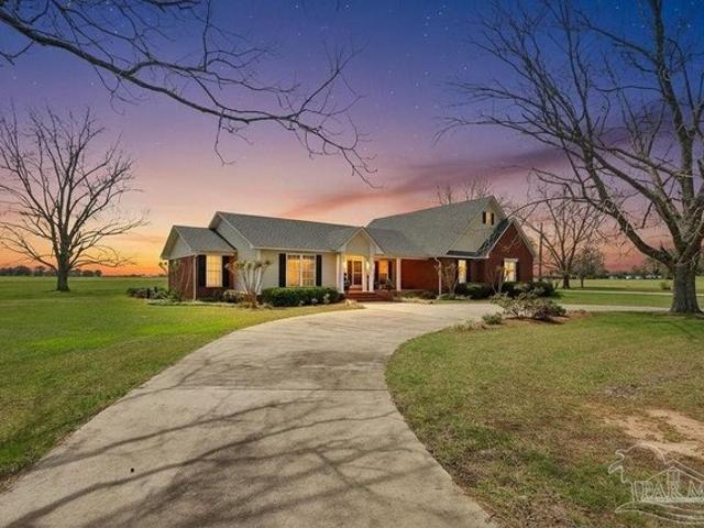 House for sale in Jay, Florida