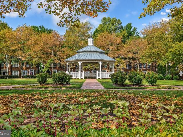 Townhouse for sale in Virginia