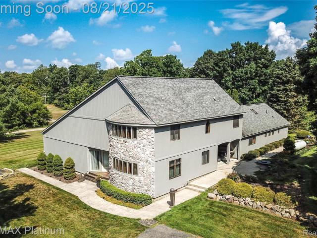 House for sale in Hartland, Michigan