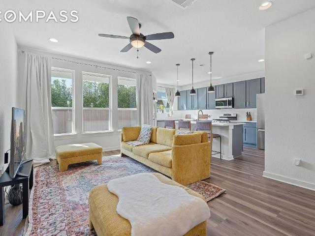 Townhouse for sale in Round Rock