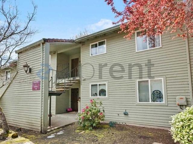 Condo for sale in Oregonia