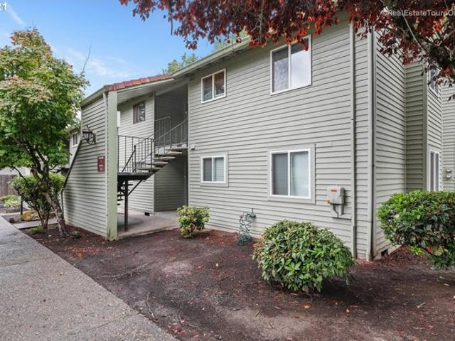 Condo for sale in Oregonia