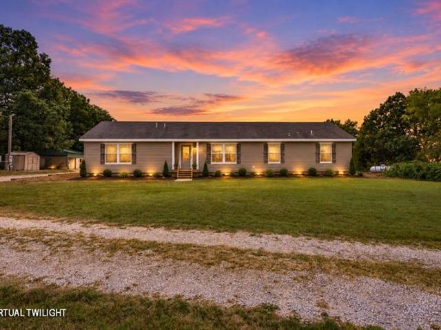 House for sale in Pierce City, Missouri