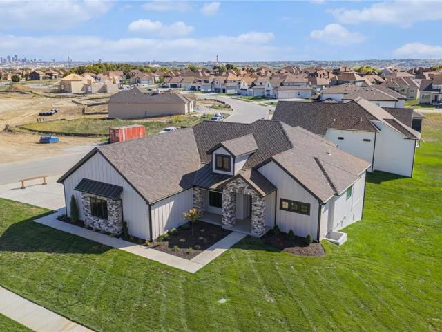 House for sale in Riverside, Missouri