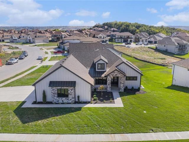 House for sale in Riverside, Missouri