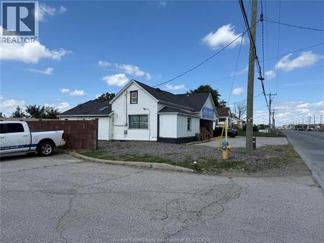 Commercial for rent in Oldcastle, Ontario