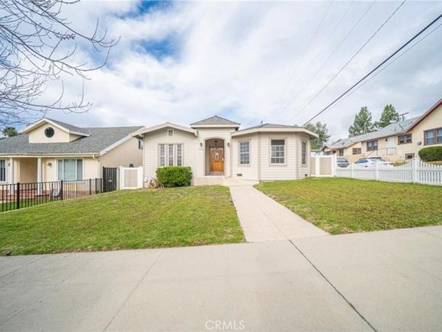 House for sale in Canoga Park, California