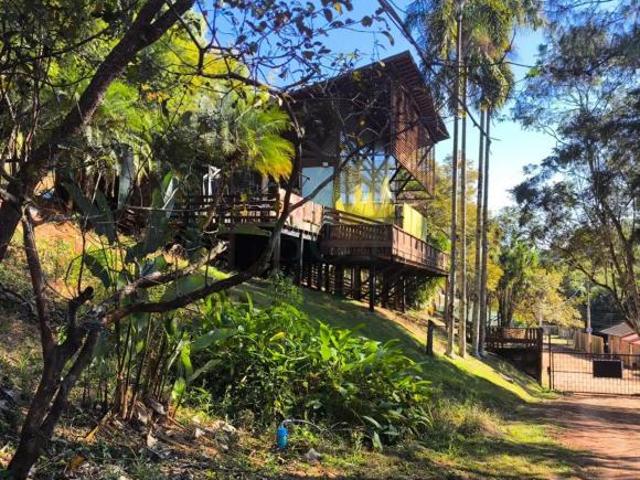 Sítio e chácara venda em Parque Industrial Elyseu Angelo Togni, Poços de Caldas