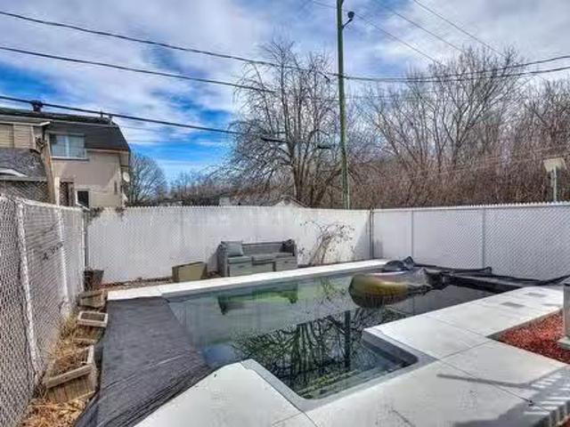 House for sale in Chomedey, Quebec