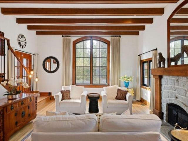 House for sale in Saanich, British Columbia