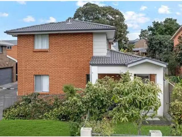 Condo for rent in Wentworthville