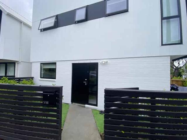 House for rent in Avondale, Oroua County
