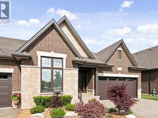 House for sale in Ontario