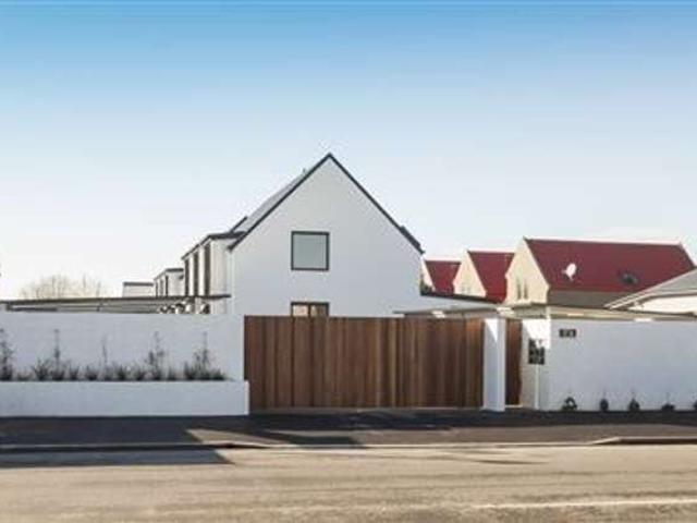 Townhouse for rent in Saint Albans, Canterbury