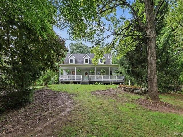 House for sale in Independence Charter Township, Oakland County