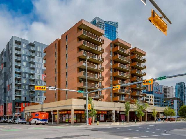 Apartment for sale in Calgary, Northwest