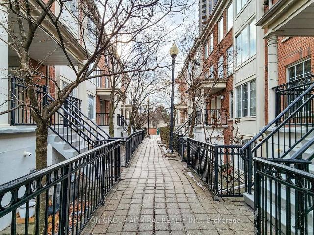 Condo for sale in Woburn, Ontario