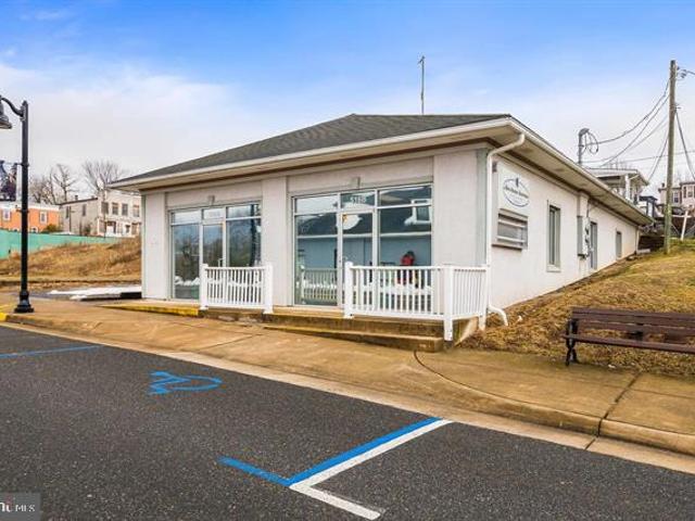 Commercial for sale in Virginia